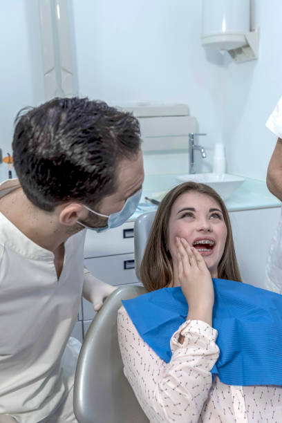 Best Cracked Tooth Emergency Dentist  in Mentor, OH